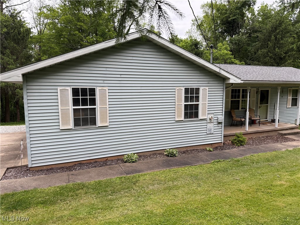 645 Arends Ridge Road, Marietta, Ohio image 3