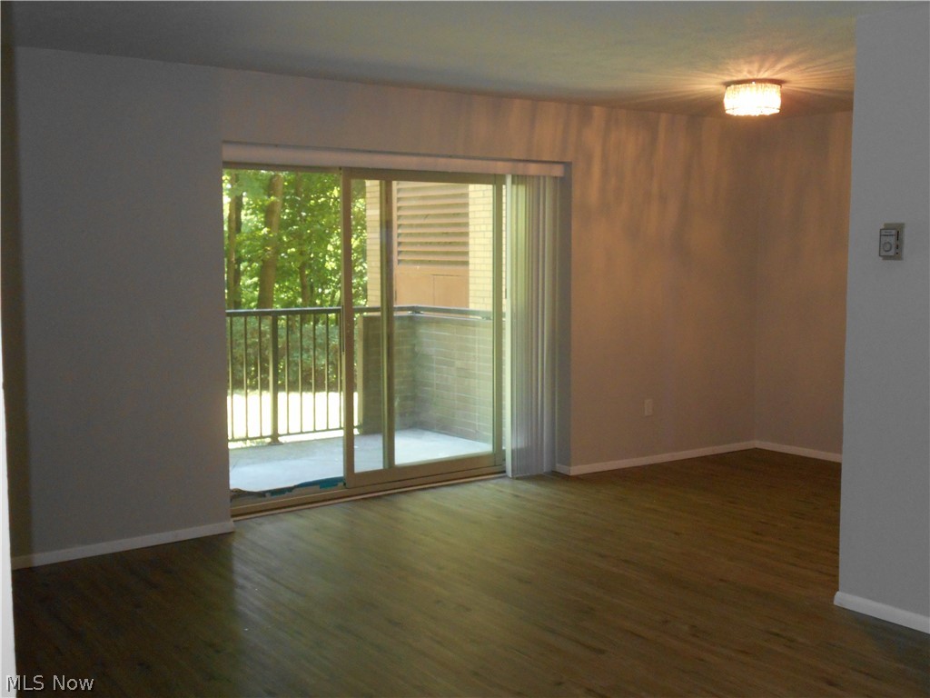 Hilroc Condo - Residential