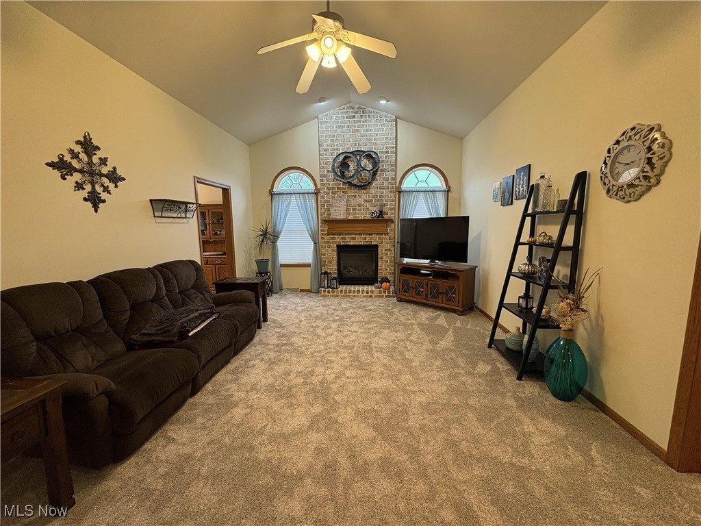 Country Mdws Lk Condo - Residential