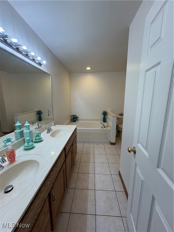 Country Mdws Lk Condo - Residential