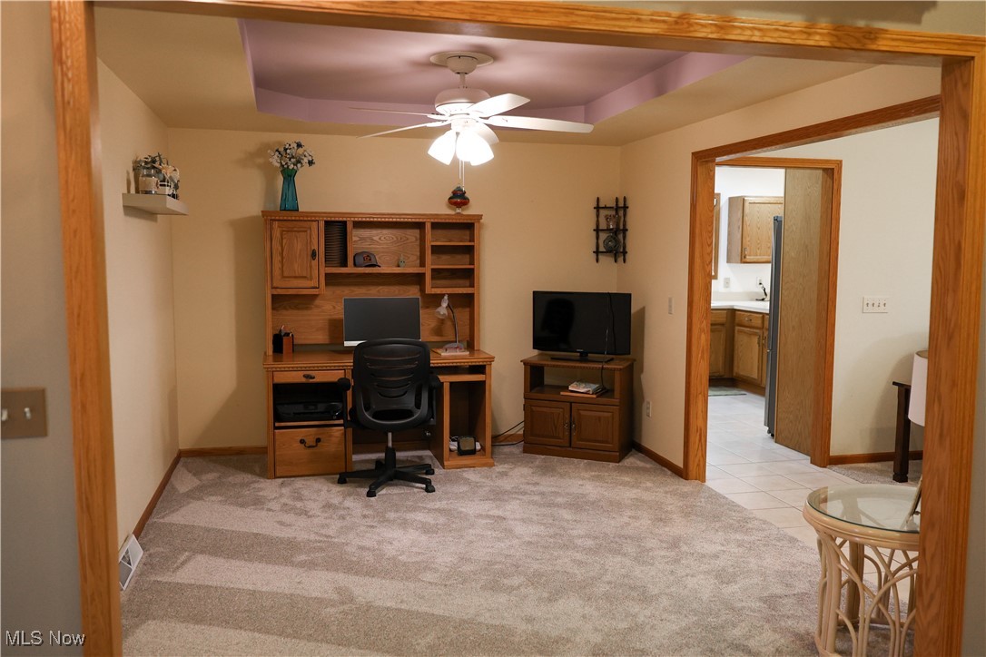 Country Mdws Lk Condo - Residential