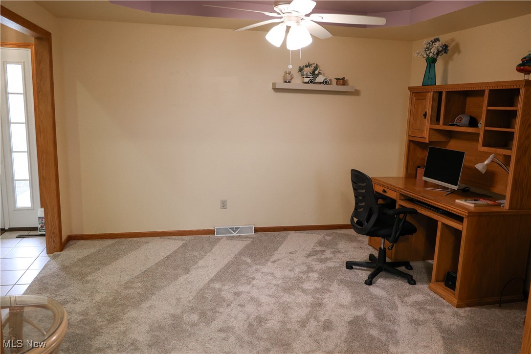 Country Mdws Lk Condo - Residential