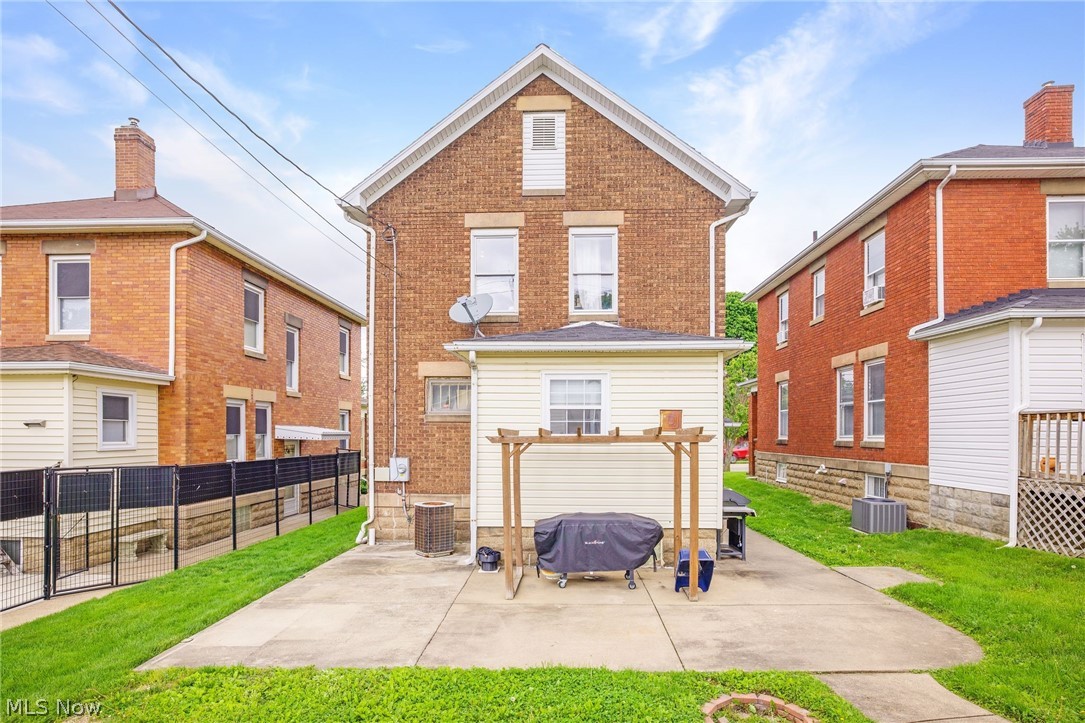 J E Reeves Fourth Add - Residential