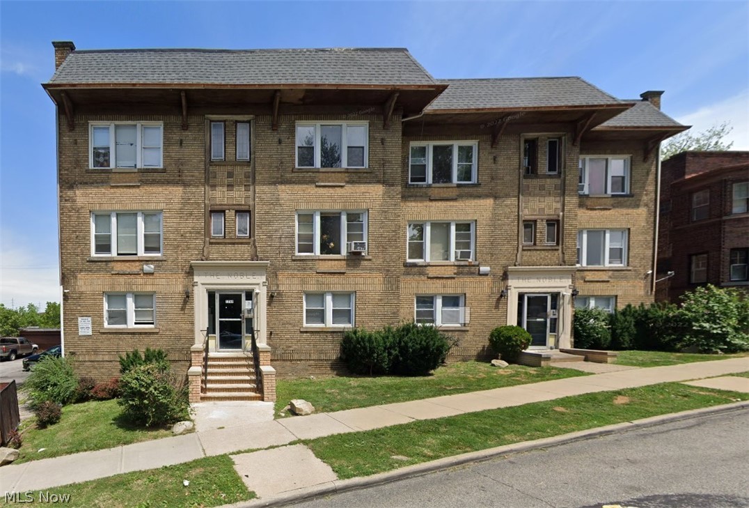 Stone & Thompsons N Noble Road - Residential Lease