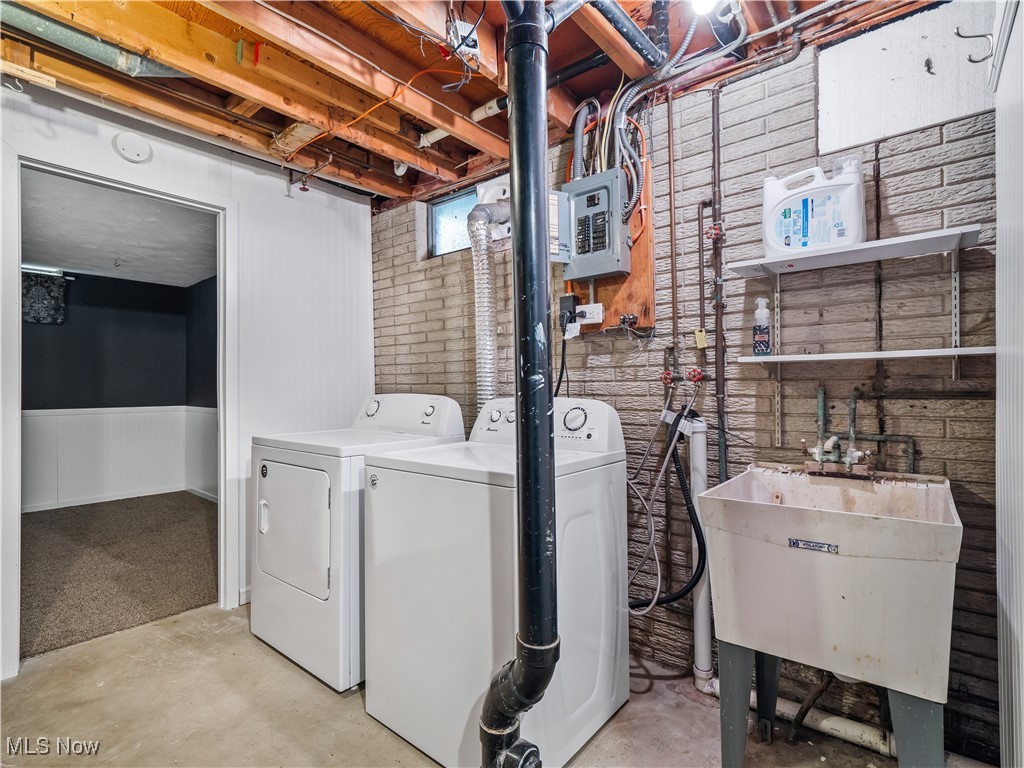 K & L Bldrs Inc Oxford Park - Residential