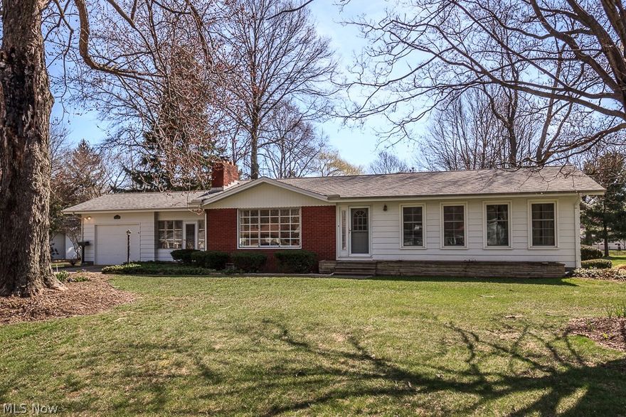 WELCOME HOME to this BEAUTIFUL 3 bedroom/2.5 bath Mentor RANCH with .58 acre lot on a quiet cul-de-sac street!  This meticulously maintained home has a large kitchen that includes all appliances, plenty of cabinets and counter space with bar-like seating that opens up to the dining area.  Enjoy the front living room with neutral decor which displays a wood-burning fireplace and huge windows for abundant natural lighting.  The gorgeous family room addition features vaulted ceilings with exposed beam and skylight window, gas fireplace, corner nook (perfect for an office space) and large french doors that lead out to the back patio.  Master bedroom with great en suite includes stand up shower and soaking tub.  Two additional bedrooms and main full bathroom with heated floors, jetted tub and large linen closet.  You'll fall in love with the enormous back yard with above-ground pool, perfect for entertaining.  Breezeway/sun room makes for easy access from garage, front or back of home.  Unfinished basement is waterproofed, has large crawlspace for storage and includes washer, dryer and generator.  
Schedule your appointment today, this home won't last!!