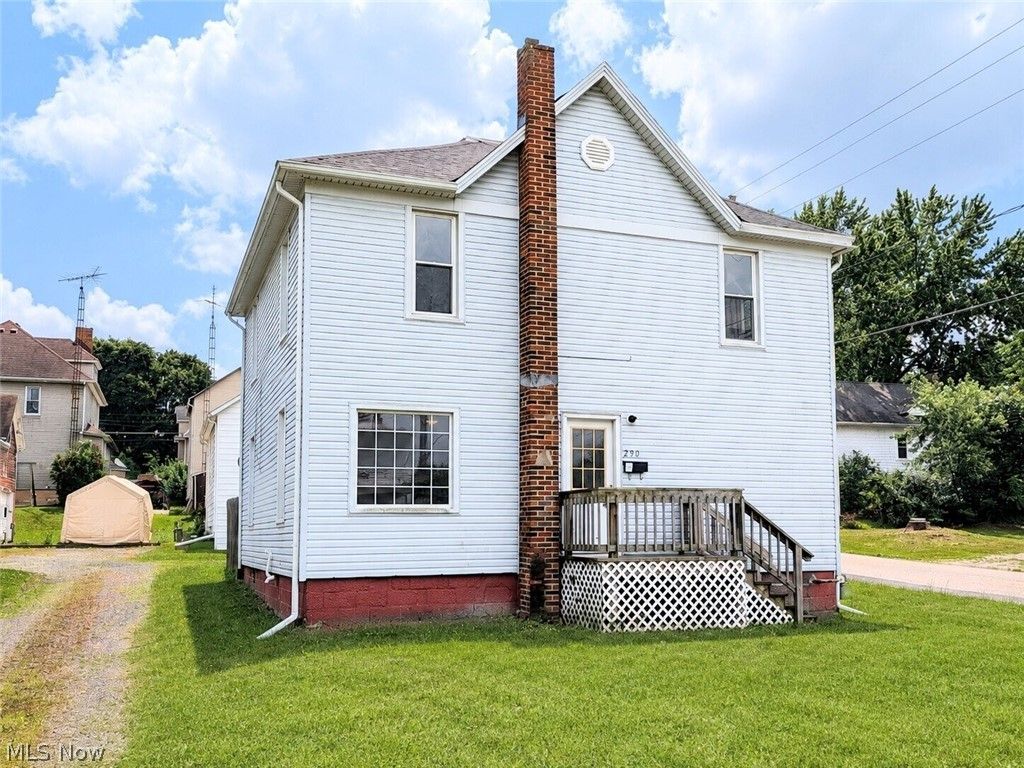 Photo of 290 W Main Street, Alliance, OH 44601 (MLS # 5226341)
