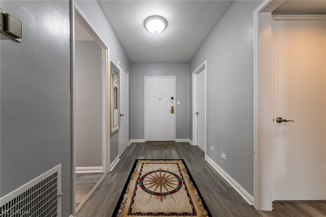 South Park Manor - Residential