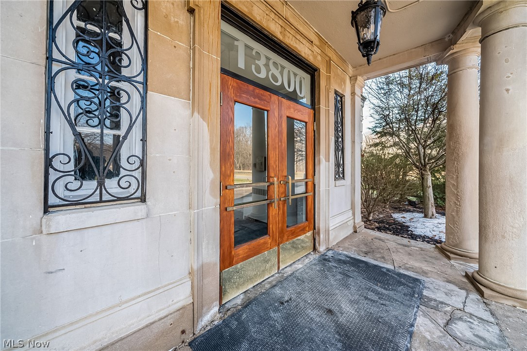 South Park Manor - Residential