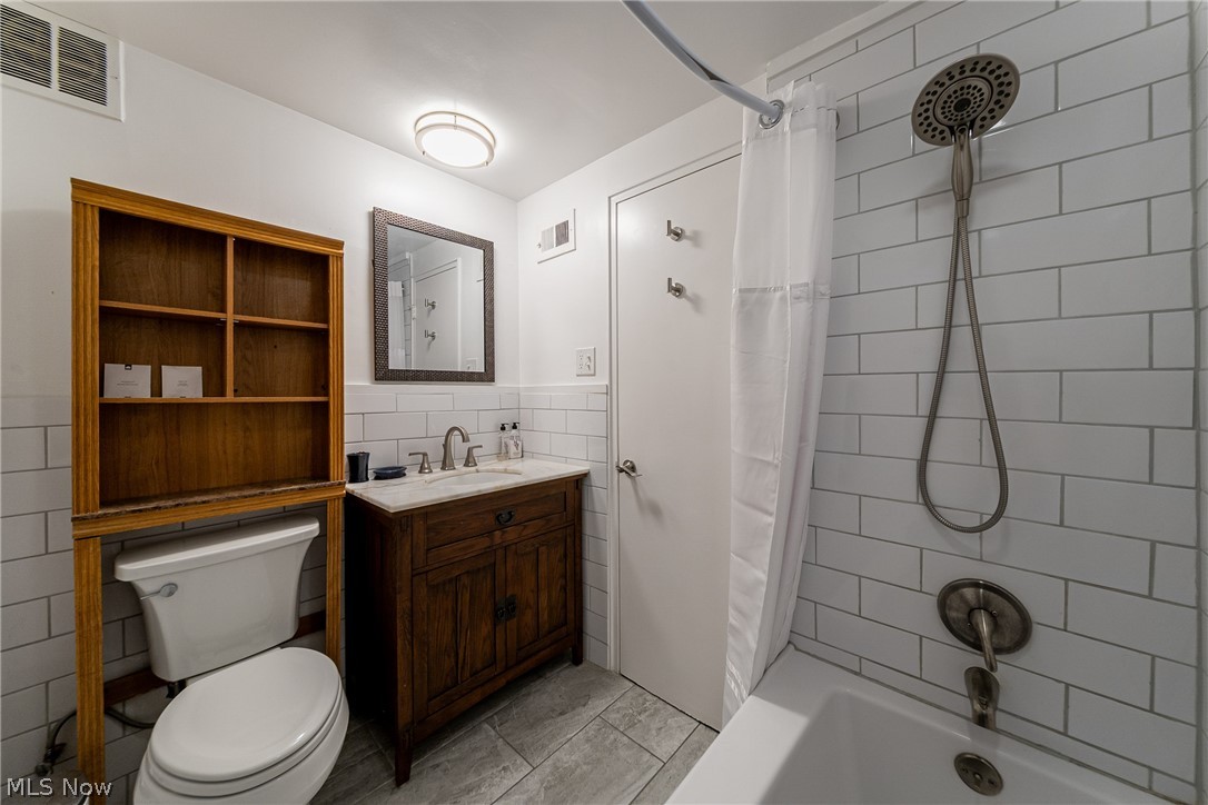 South Park Manor - Residential