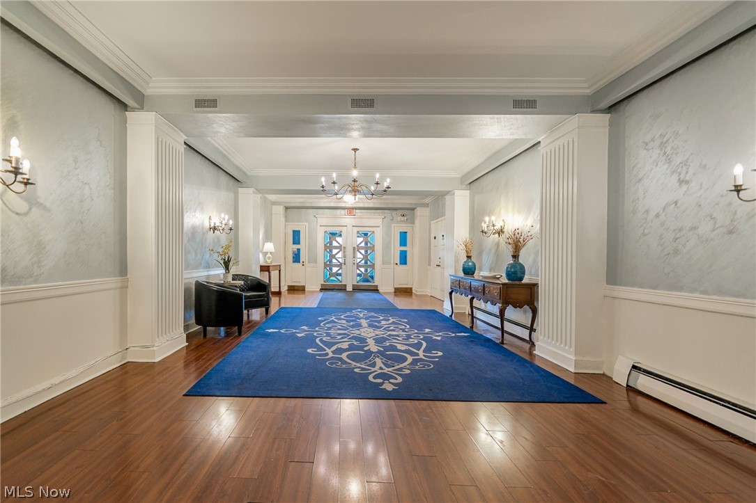 South Park Manor - Residential