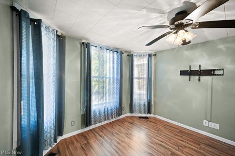 Tiny photo for 828 2nd Street St, Marietta, OH 45750 (MLS # 5257066)