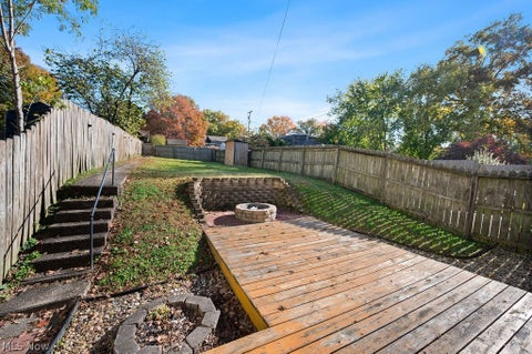Tiny photo for 828 2nd Street St, Marietta, OH 45750 (MLS # 5257066)