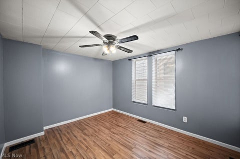 Tiny photo for 828 2nd Street St, Marietta, OH 45750 (MLS # 5257066)
