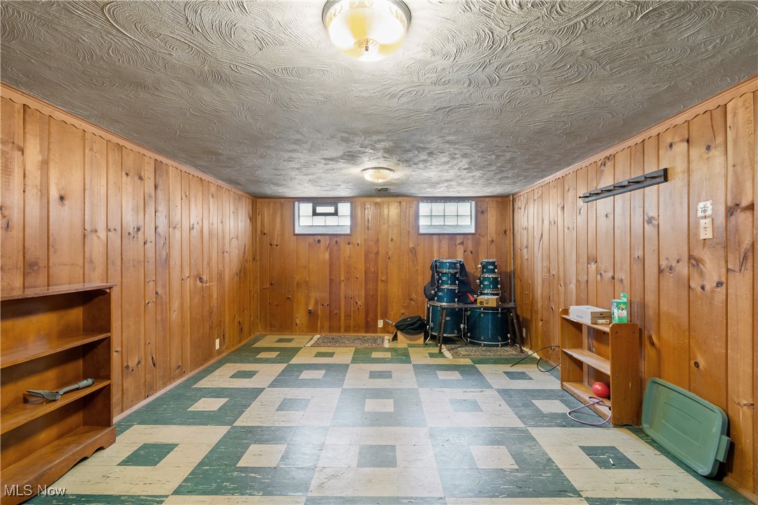 A H Egglestons 01 - Residential