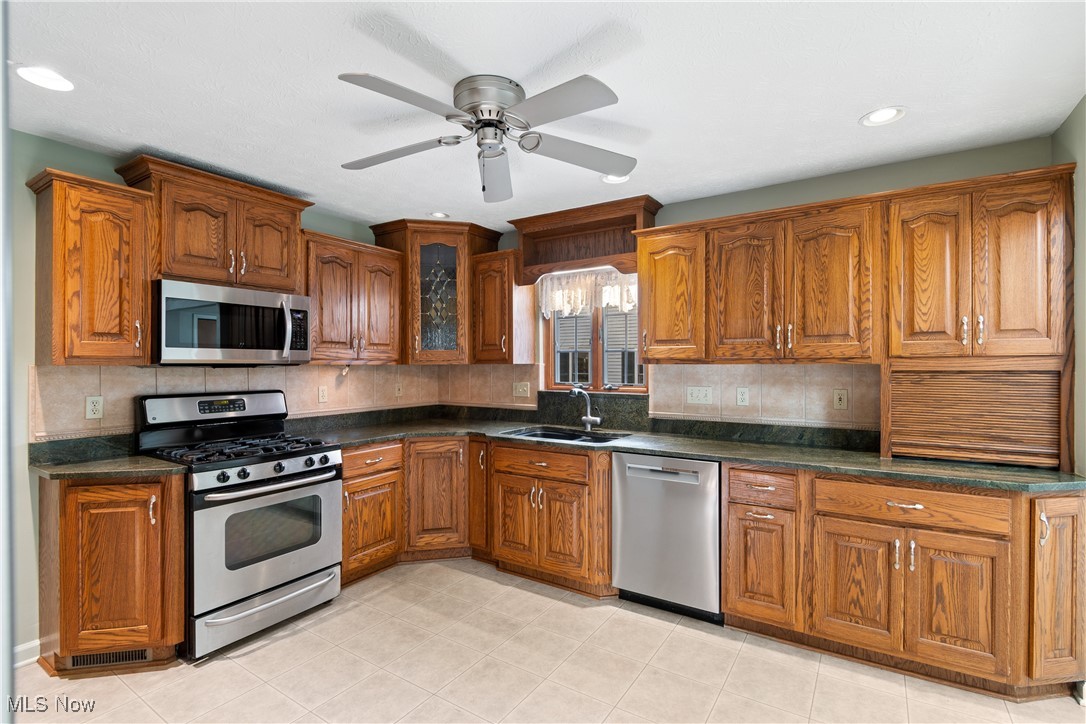 A H Egglestons 01 - Residential