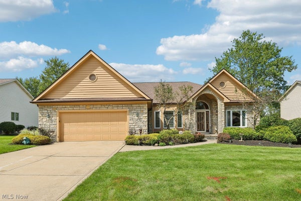 36545 ABERDEEN LN, SOLON, OH 44139 - Image b43beeb084bc32c4c491b8e186a4bb8a/1697291258