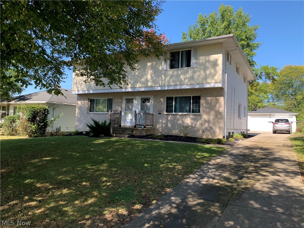 Field Garden 01 - Residential Income