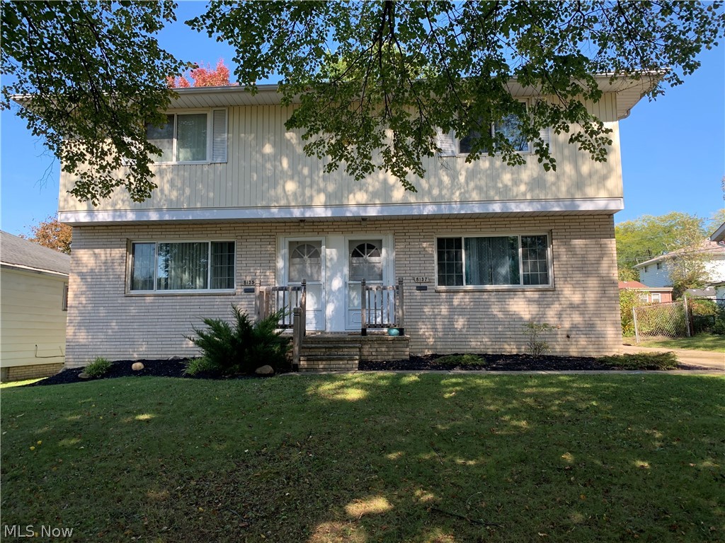 Field Garden 01 - Residential Income