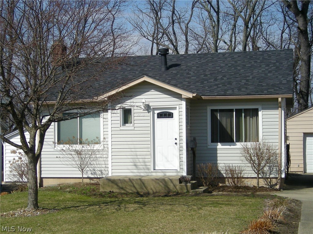 A real gem on Emerald Drive. Great two bedroom ranch with updated kitchen and bath, newer roof and windows, and beautiful gas fireplace. Partially finished basement with a bonus room and a spacious bath with garden tub and walk-in shower. All appliances stay. Huge two plus car garage.