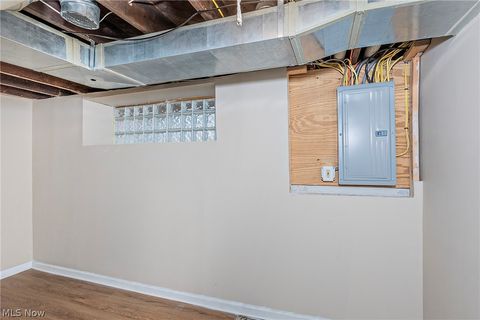 Tiny photo for 917 Brunswick Road, Cleveland, OH 44112 (MLS # 5187336)