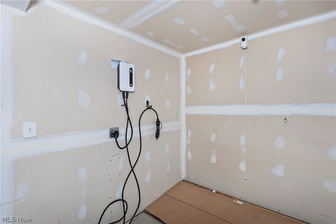 Tiny photo for 917 Brunswick Road, Cleveland, OH 44112 (MLS # 5187336)