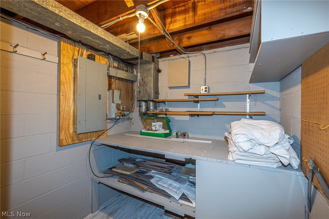 Suburban Quality Dev Co Bainbr - Residential