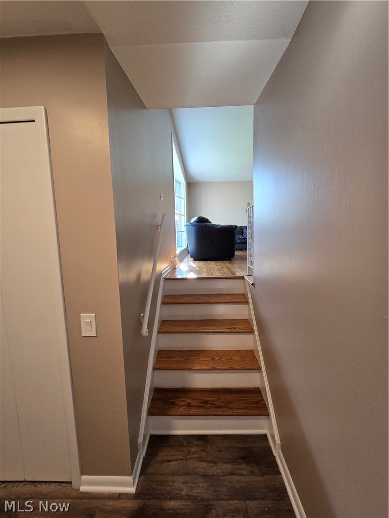 Suburban Quality Dev Co Bainbr - Residential