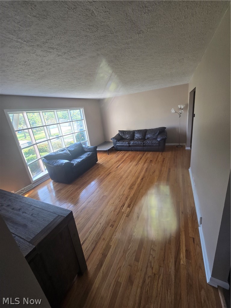 Suburban Quality Dev Co Bainbr - Residential
