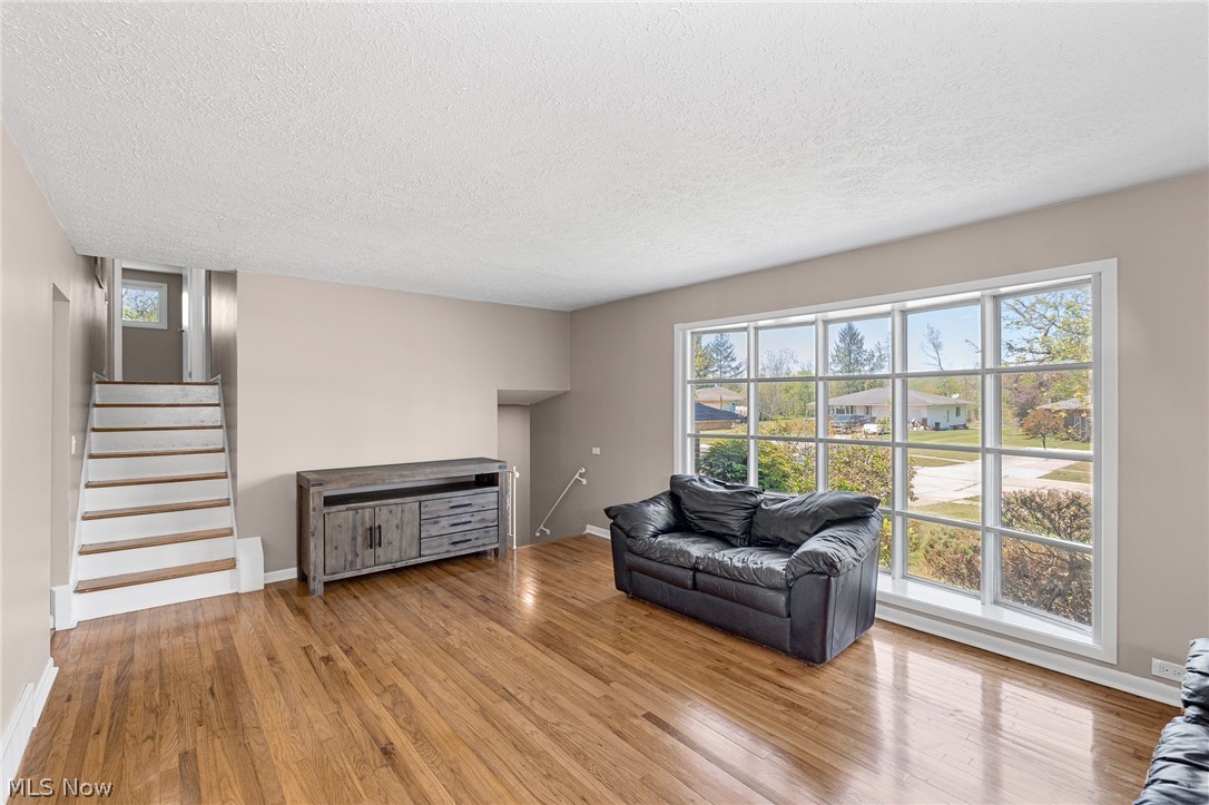 Suburban Quality Dev Co Bainbr - Residential