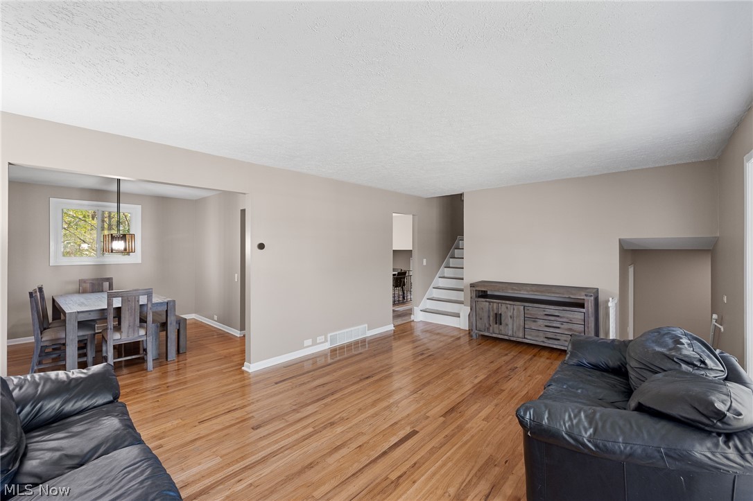Suburban Quality Dev Co Bainbr - Residential