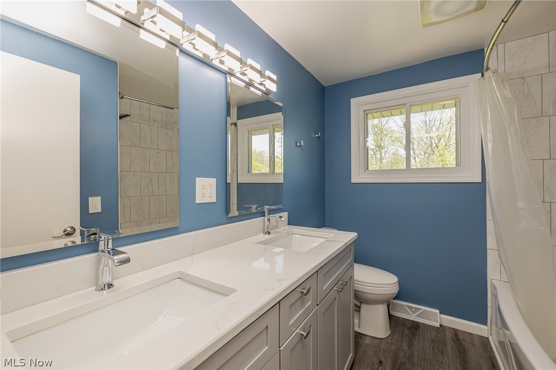 Suburban Quality Dev Co Bainbr - Residential