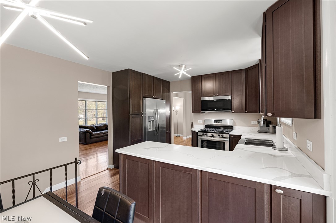 Suburban Quality Dev Co Bainbr - Residential