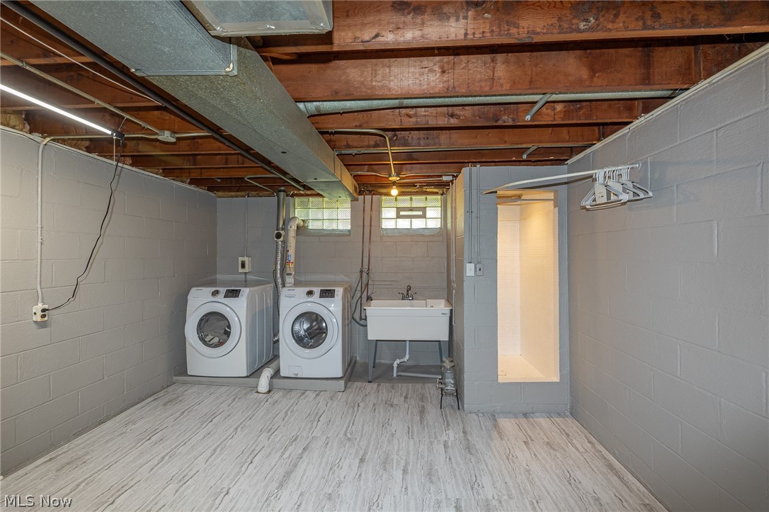 Suburban Quality Dev Co Bainbr - Residential