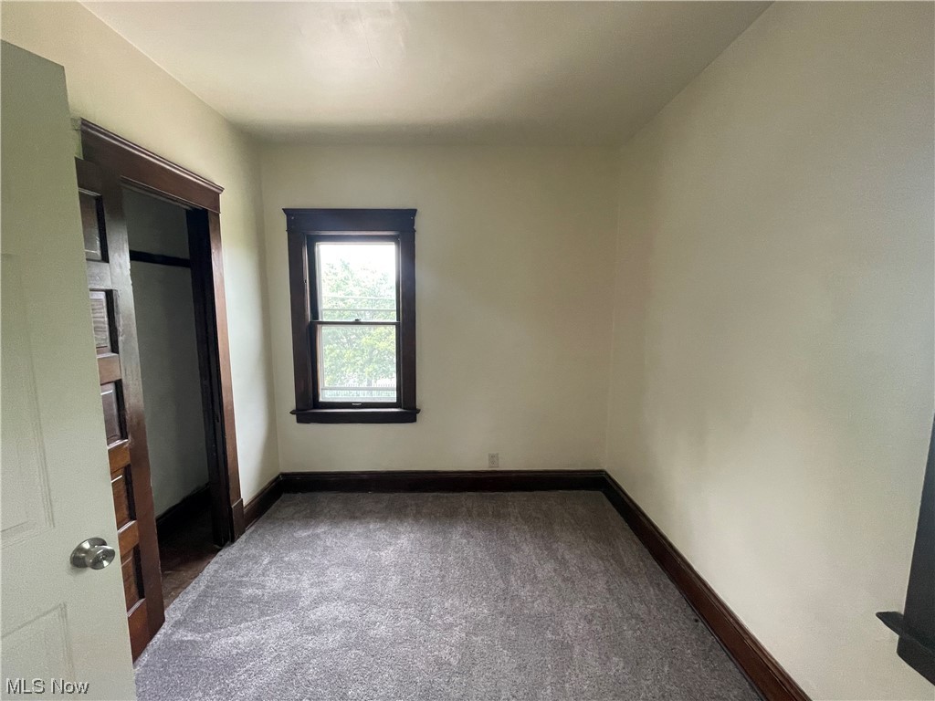 Tomkins & Lufkins - Residential Lease