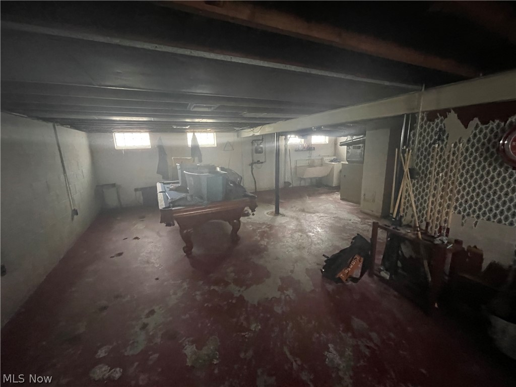 Conger-Helper Realty Companys - Residential