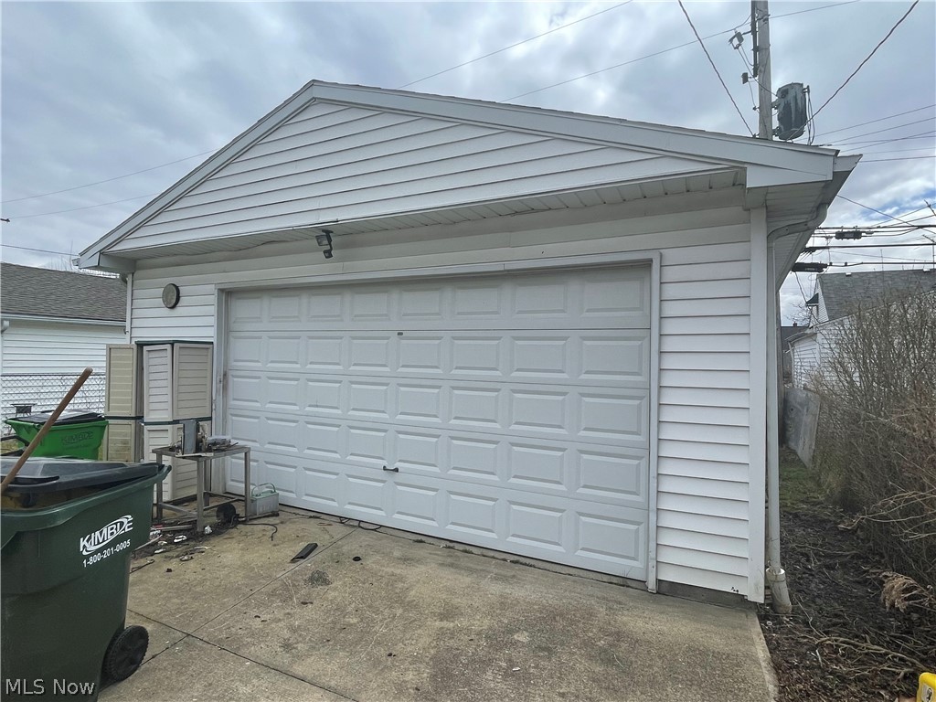 Conger-Helper Realty Companys - Residential