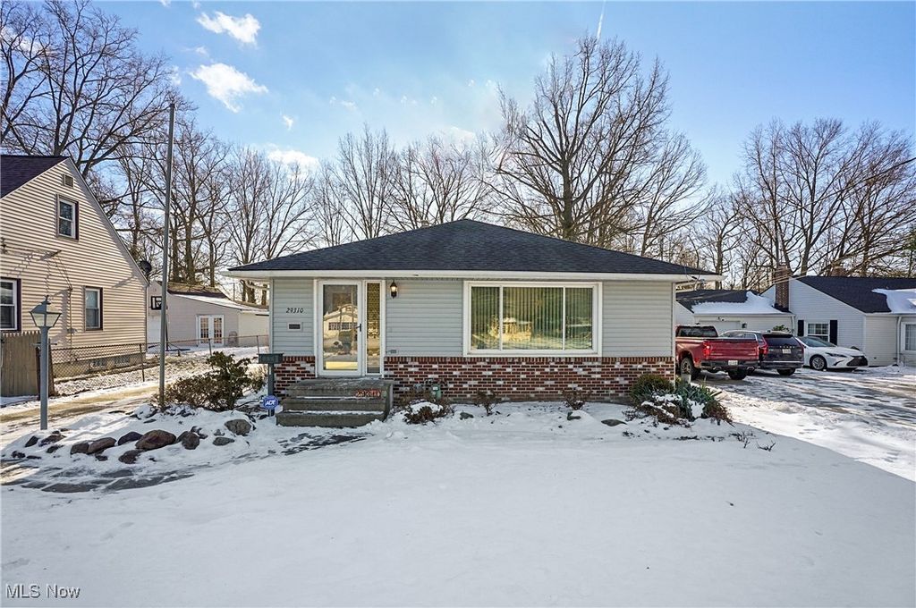 Photo of 29310 Grand Boulevard, Wickliffe, OH 44092 (MLS # 5183406)