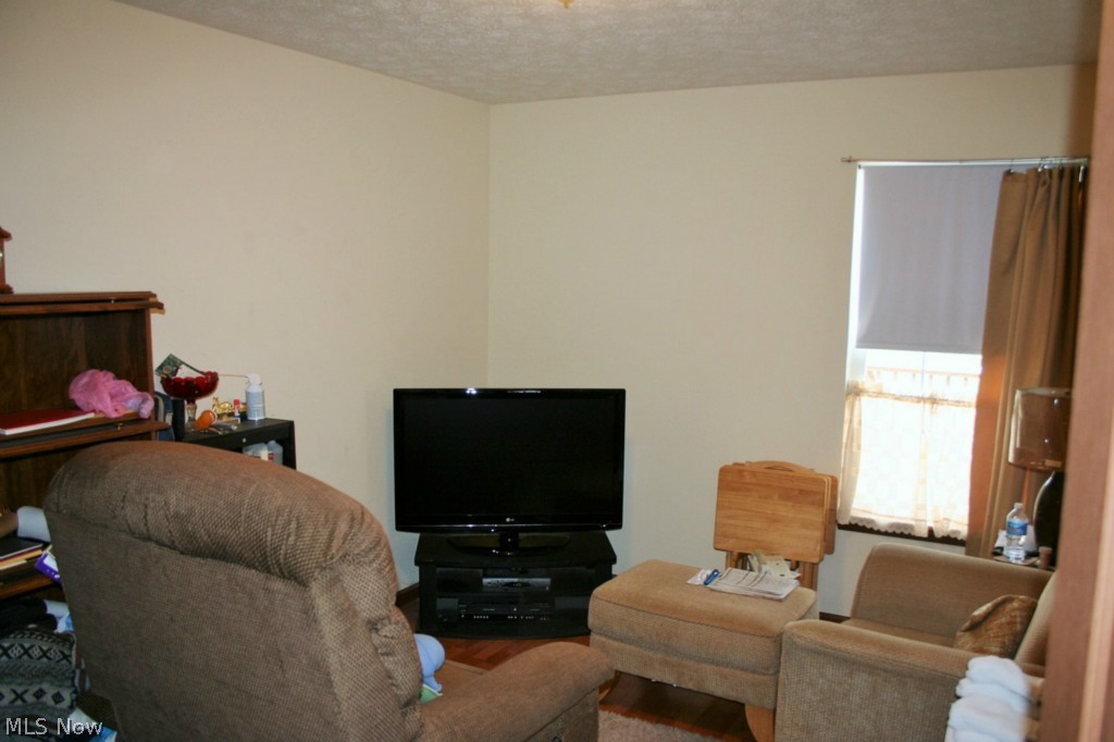 Meadow Lakes - Residential