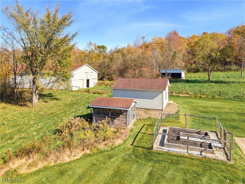 Tiny photo for 7850 Bainbridge Road, Chagrin Falls, OH 44023 (MLS # 5250785)