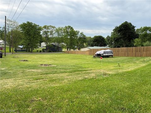 Vacant Land For Sale - 32145 Hillcrest Avenue<br/> Hanoverton, OH 44423