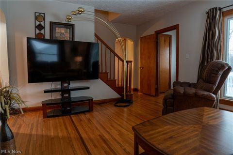 Tiny photo for 4216 State Road, New Franklin, OH 44319 (MLS # 5190185)