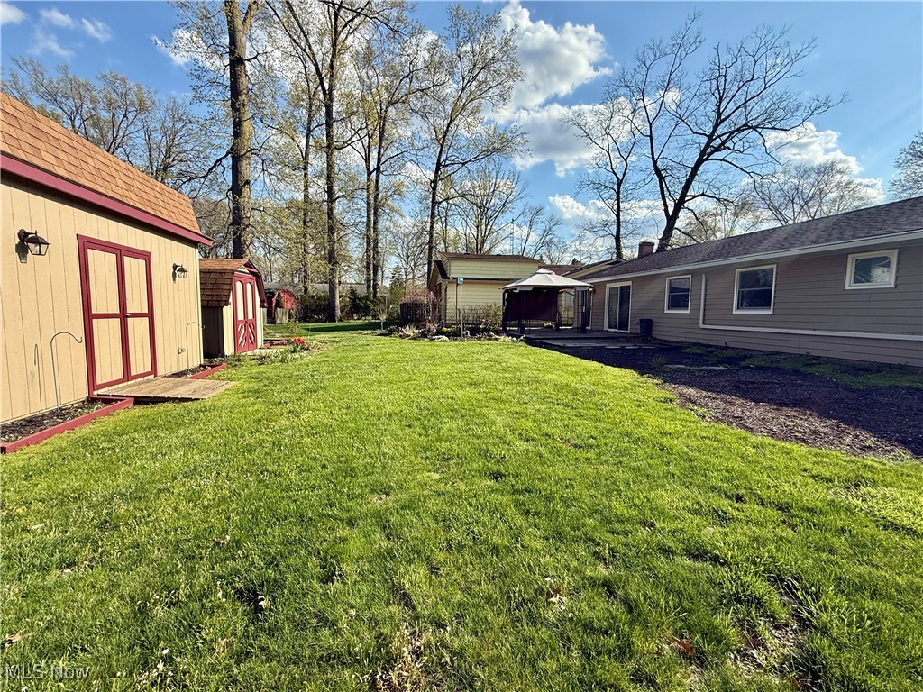 1351 Beechview Drive, Vermilion, Ohio image 20