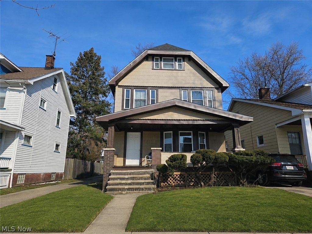 Photo of 15301 Parkgrove Avenue, Cleveland, OH 44110 (MLS # 5225065)
