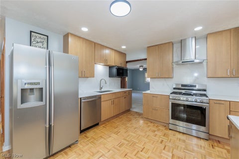 Tiny photo for 4896 Kennedy Drive, Brooklyn, OH 44144 (MLS # 5255204)