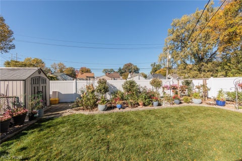 Tiny photo for 4896 Kennedy Drive, Brooklyn, OH 44144 (MLS # 5255204)