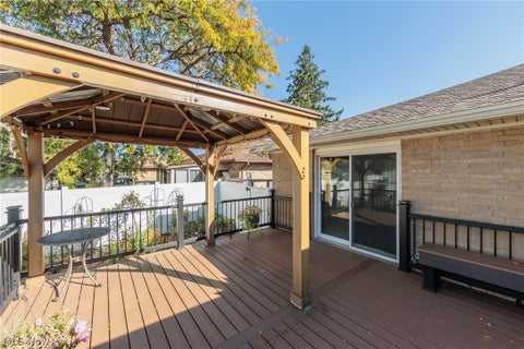 Tiny photo for 4896 Kennedy Drive, Brooklyn, OH 44144 (MLS # 5255204)