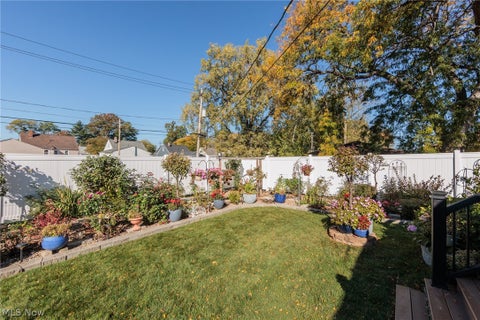 Tiny photo for 4896 Kennedy Drive, Brooklyn, OH 44144 (MLS # 5255204)