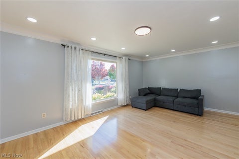 Tiny photo for 4896 Kennedy Drive, Brooklyn, OH 44144 (MLS # 5255204)
