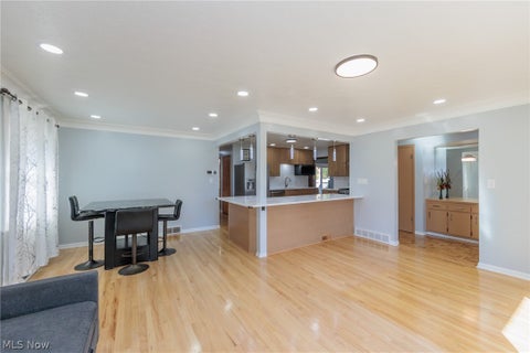 Tiny photo for 4896 Kennedy Drive, Brooklyn, OH 44144 (MLS # 5255204)